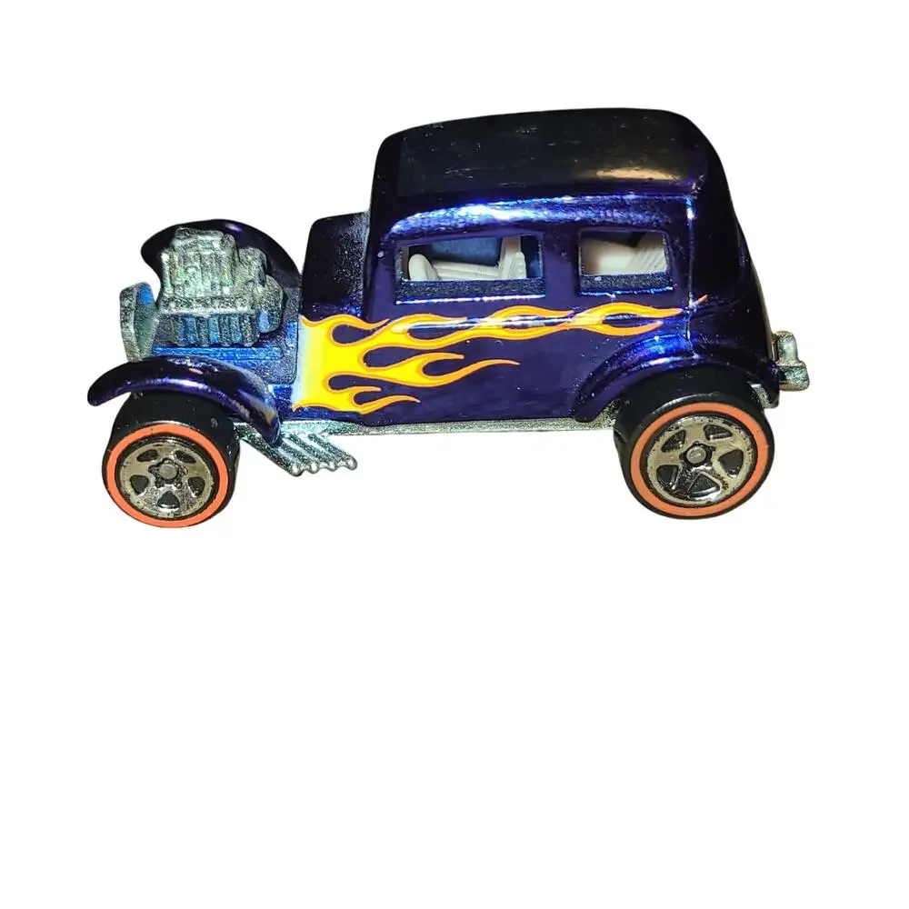 Hot Wheels Classics Series 3 #11/30 Ford 